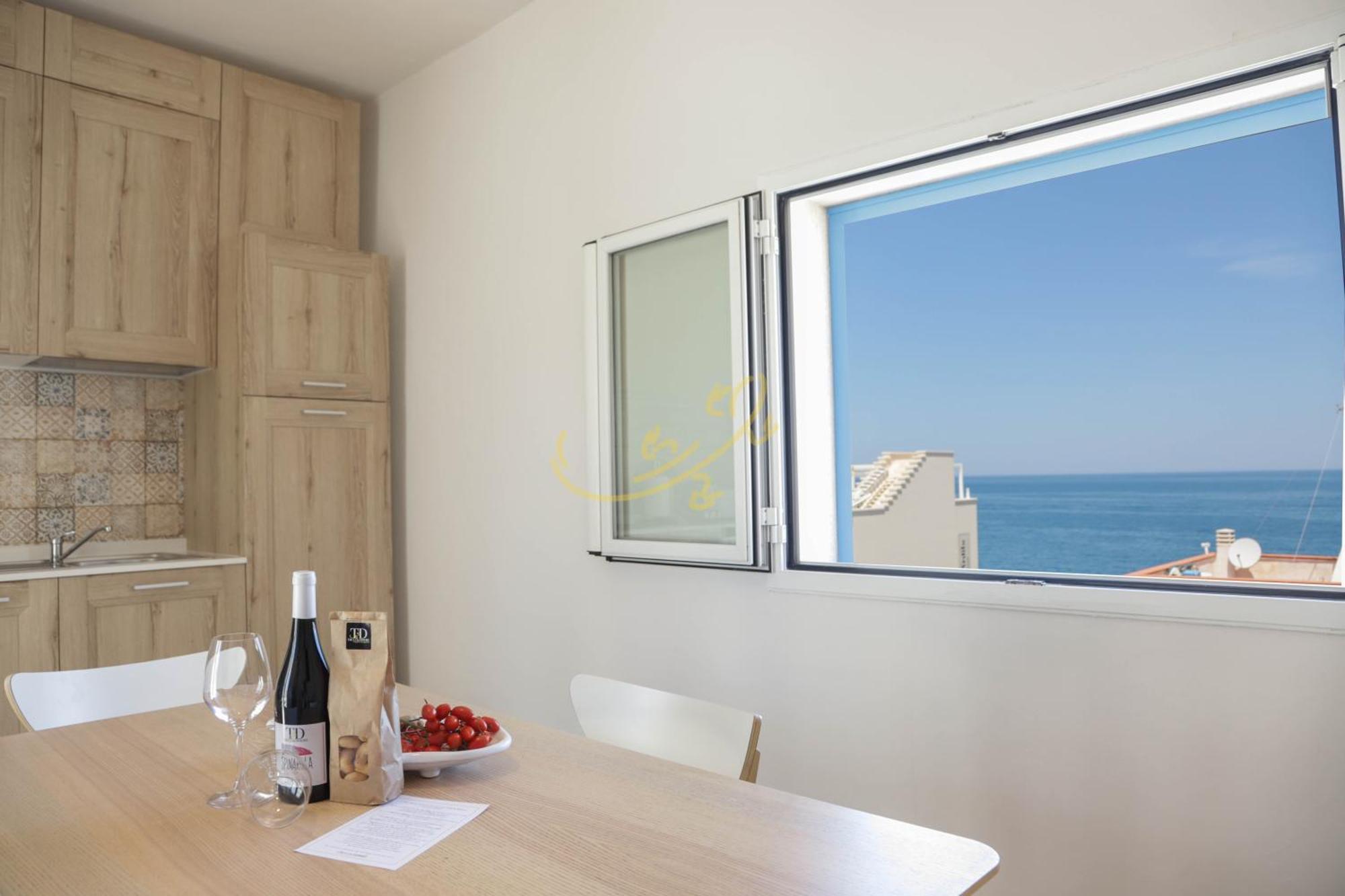 Вілла Td Casa Marevino Seaside Terrace With Panoramic Views Поліньяно-а-Маре Екстер'єр фото